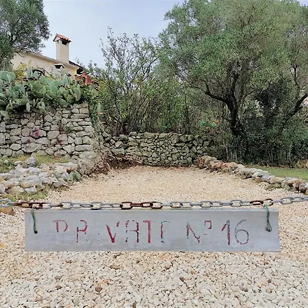 Semesterbostad House Klementina