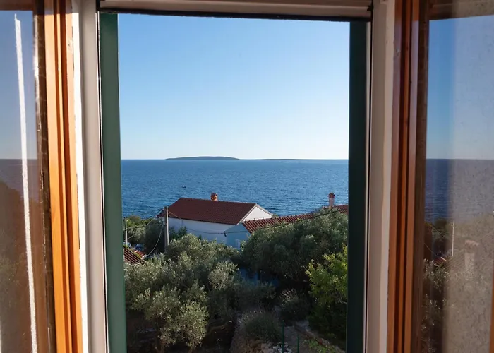 Semesterbostad House Klementina *