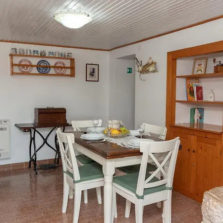 House Klementina بيت للعطل *